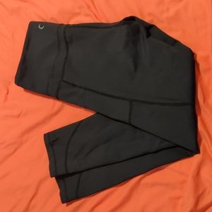 Zyia Black sports leggings